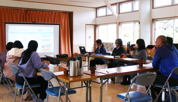 ���k�x������